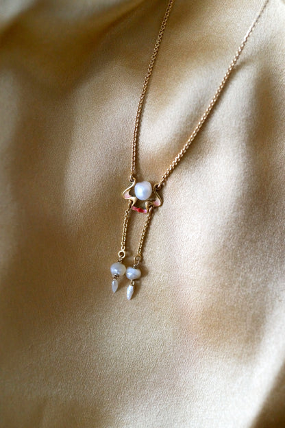 Art Nouveau Lavalier Negligée Necklace with Pearl and Enamel