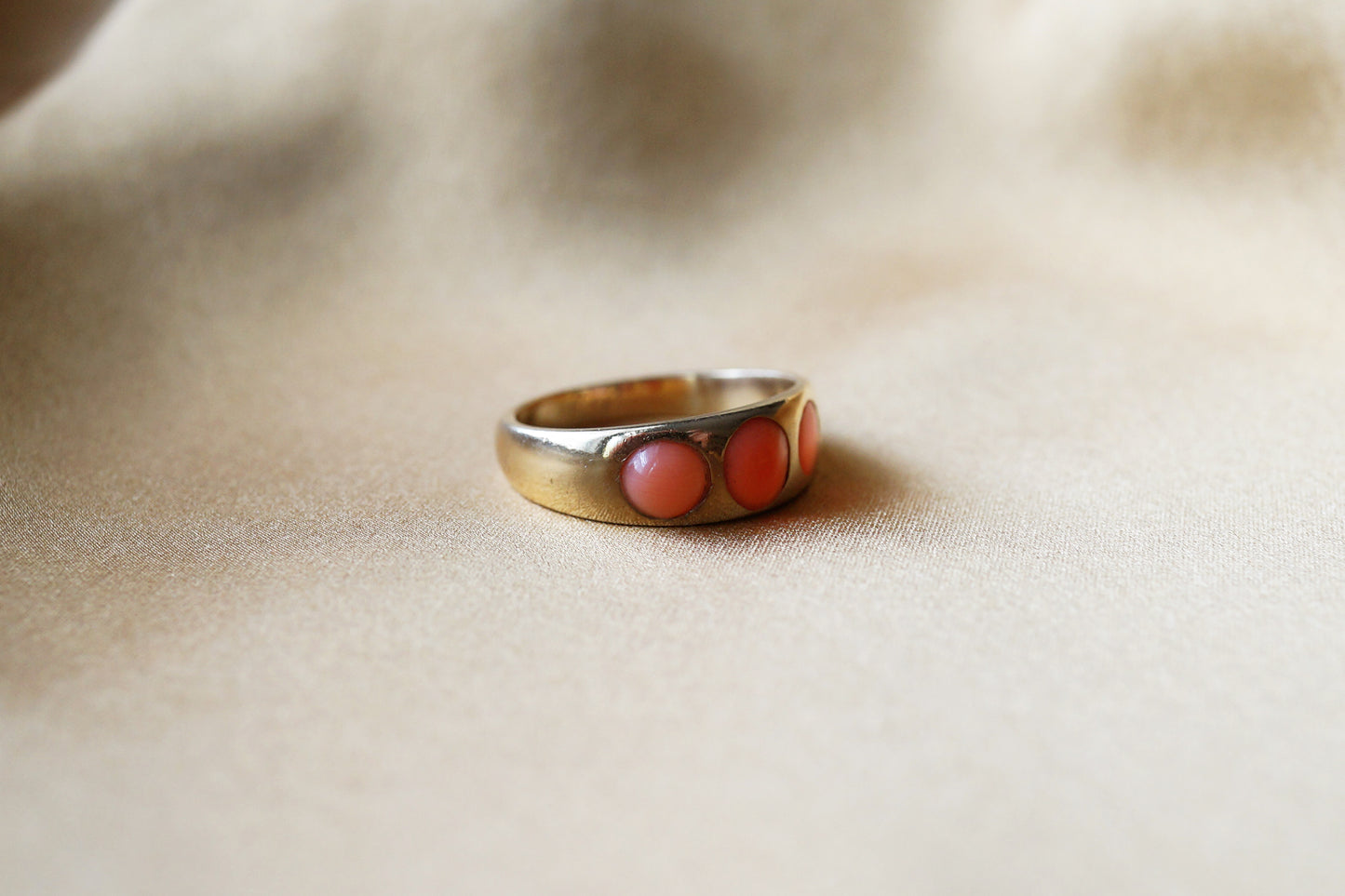Victorian Flush Set Coral Three-stone Ring