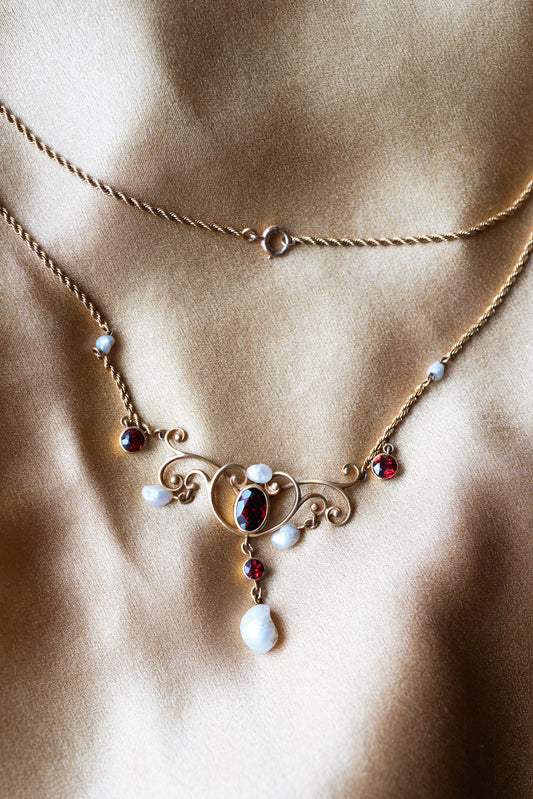 Art Nouveau Garnet and Pearl Festoon Necklace