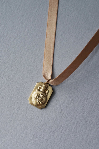 Relievo Pendant - Baoyueping